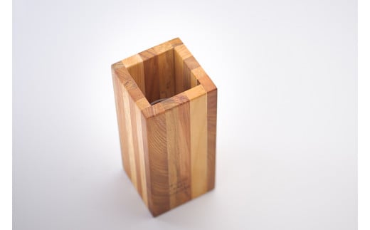 大台町の木で作った　花瓶　大／ウッドクラフト廣田　逸品　インテリア　国産　木材　三重県　大台町(0090)