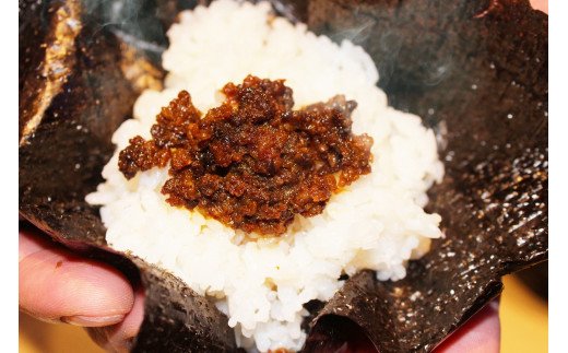 松阪牛 入り まかないそぼろ 100g×8P 計800g／瀬古食品 JGAP認定 松阪肉 名産 お取り寄せグルメ 牛肉 お肉 肉 和牛 黒毛和牛 国産 国産牛 ブランド牛 豚肉 ご自宅用 家庭用 小分け ご飯のお供 おかず おつまみ 産地直送 松阪 牛 三重県 大台町 (0067)