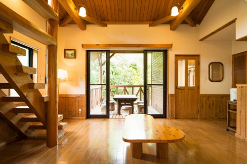 奥伊勢 フォレストピア 宮川山荘 利用券 1000円分×6枚／利用期限なし チケット クーポン券 宿泊 入浴 BBQ バーベキュー アスレチック レンタサイクル 温泉 レストラン 喫茶店 体験 宿泊券 近畿地方 東海地方 中部 自然 ホテル 家族 三重県 大台町 (00105)