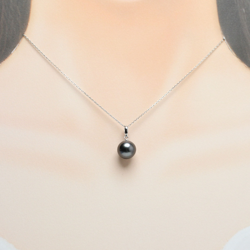 真珠 ペンダント 9.0mm pt850 プラチナ 大粒 黒蝶真珠 アクセサリー ネックレス ファッション ジュエリー パール 高級 プレゼント 贈り物 贈答品 お祝い 誕生日 記念日 冠婚葬祭 慶事 結婚式 卒業式 入学式 国産 三重県 伊勢 志摩 南伊勢町 / パールハヤシ プラチナ 黒蝶真珠 9ミリ ペンダントネックレス