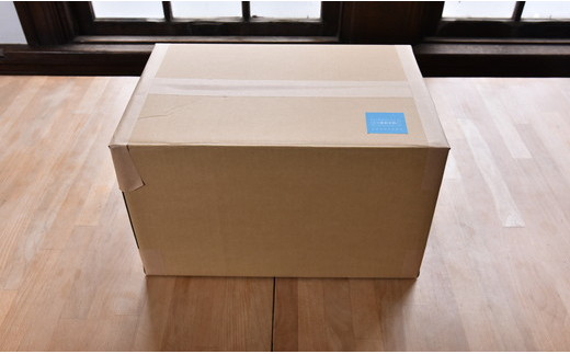 岡喜近江牛レザーと帆布のヨコ型ショルダーバッグ　グレー/琵琶湖ブルー【CC19W】