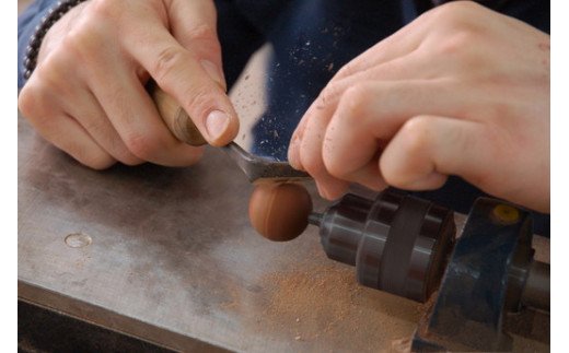 1400年の歴史を誇る近江の数珠職人が手掛けた 男性用 屋久杉の念珠【F012W】