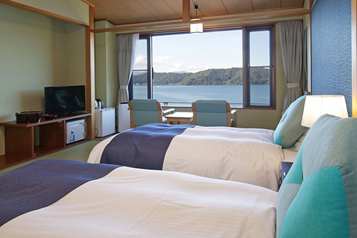 休暇村近江八幡宿泊割引（30,000円相当/1泊2食付宿泊時限定）【BK04W】