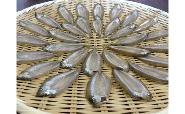 【素材の味をお楽しみください】琵琶湖産　天然わかさぎ一夜干し【D006W】