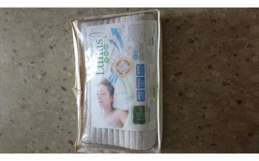 ヘチマ素材の「ラファス・ウレタン枕」(近江本麻生地・近江本麻ワタ仕様)　【CW03W】

