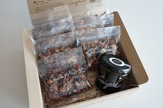 ナッツ屋さんのこだわり自家焙煎グラノーラ1週間分(カカオ&ラズベリー&NUTS)【50g×7袋】【DE05W】
