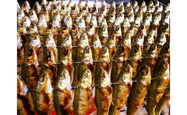 【琵琶湖に感謝！鮮・技・美味！　琵琶湖産　天然本もろこ使用】酢もろこ（本もろこ酢漬）　【D016W】