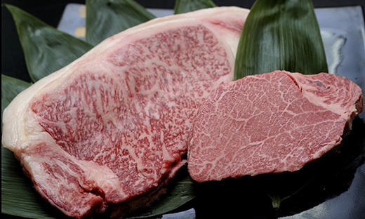 【4等級以上】極上近江牛フィレ＆サーロイン食べ比べセット【350ｇ（フィレ150ｇ×1枚、サーロイン200ｇ×１枚）】【E010W】（国産牛　和牛　ブランド牛　ブランド和牛　黒毛和牛　牛肉　肉　高級　人気　おすすめ　神戸牛　松阪牛 に並ぶ 日本三大和牛 近江牛）