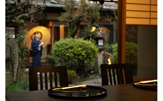 極上近江牛すき焼セット【２～３人前】【E025W】