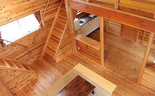 【M-391】グリーンパーク想い出の森 バンガロー宿泊プラン・くつき温泉てんくう入浴券付（平日利用/１棟) ［高島屋選定品］