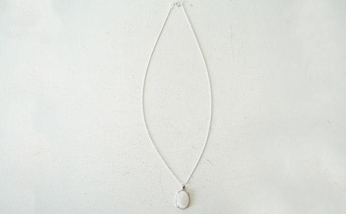 MOTHER OF PEARL ããã¯ã¬ã¹ ã¢ã¯ã»ãµãªãŒ ãã³ãã¡ã€ã éå±ã¢ã¬ã«ã®ãŒå¯Ÿå¿çŽ æ