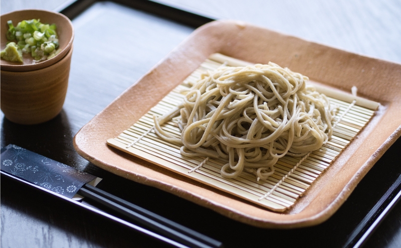 麺工房 伊吹長兵衛の伊吹在来そば 十割伊吹そば 更科風 つゆ付6人前セット（1箱200g×３箱）