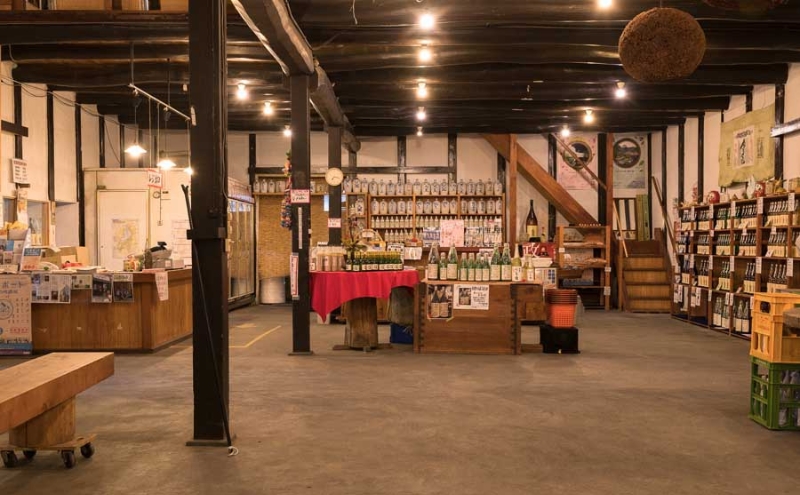 金亀 蔵糀あまさけ 500ml つぶあり 甘酒 米麹 無添加 ノンアルコール 岡村本家 SATOKARA 酒蔵仕込み 滋賀県