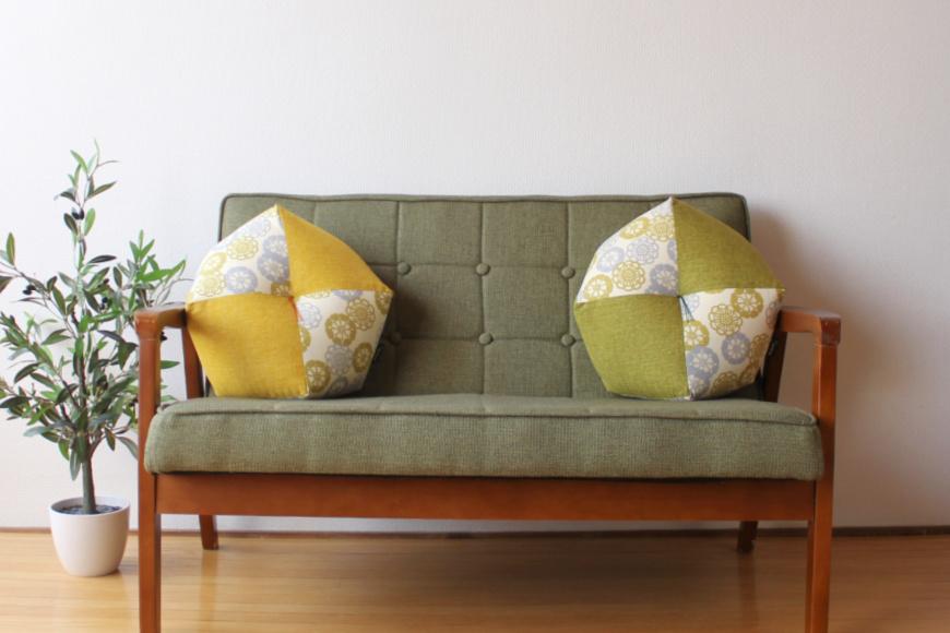 【 洛中高岡屋 】ラクにくつろげる おじゃみ座布団（木綿・菜の花フローラル）