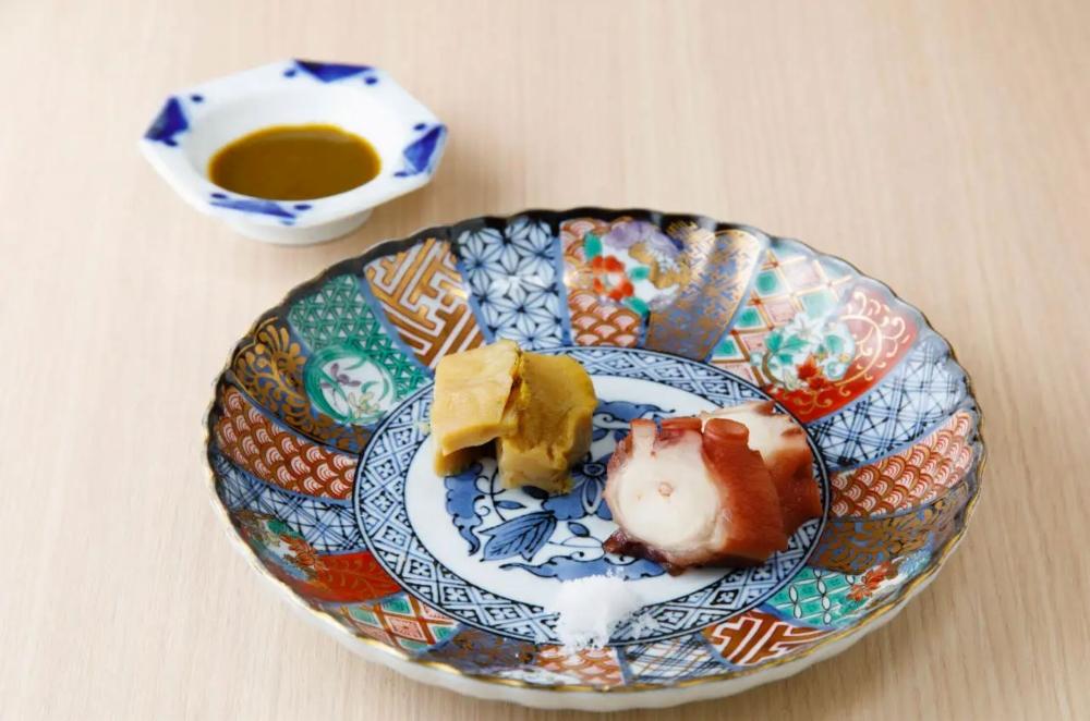 【二條 葵月】【夜】カウンター限定 おまかせ鮨コース（フカヒレ等）お食事券2名様分（ぐるなびセレクション）