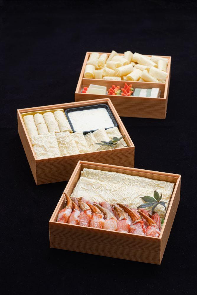 【京湯葉 ゆば庄】京湯葉と蟹のしゃぶ鍋三段セット｜京都 グルメ しゃぶしゃぶ 海鮮 鍋 人気セット[ 老舗 名店 湯葉 京湯葉 お鍋 おいしい おすすめ 人気 お取り寄せ 通販 送料無料 ] 