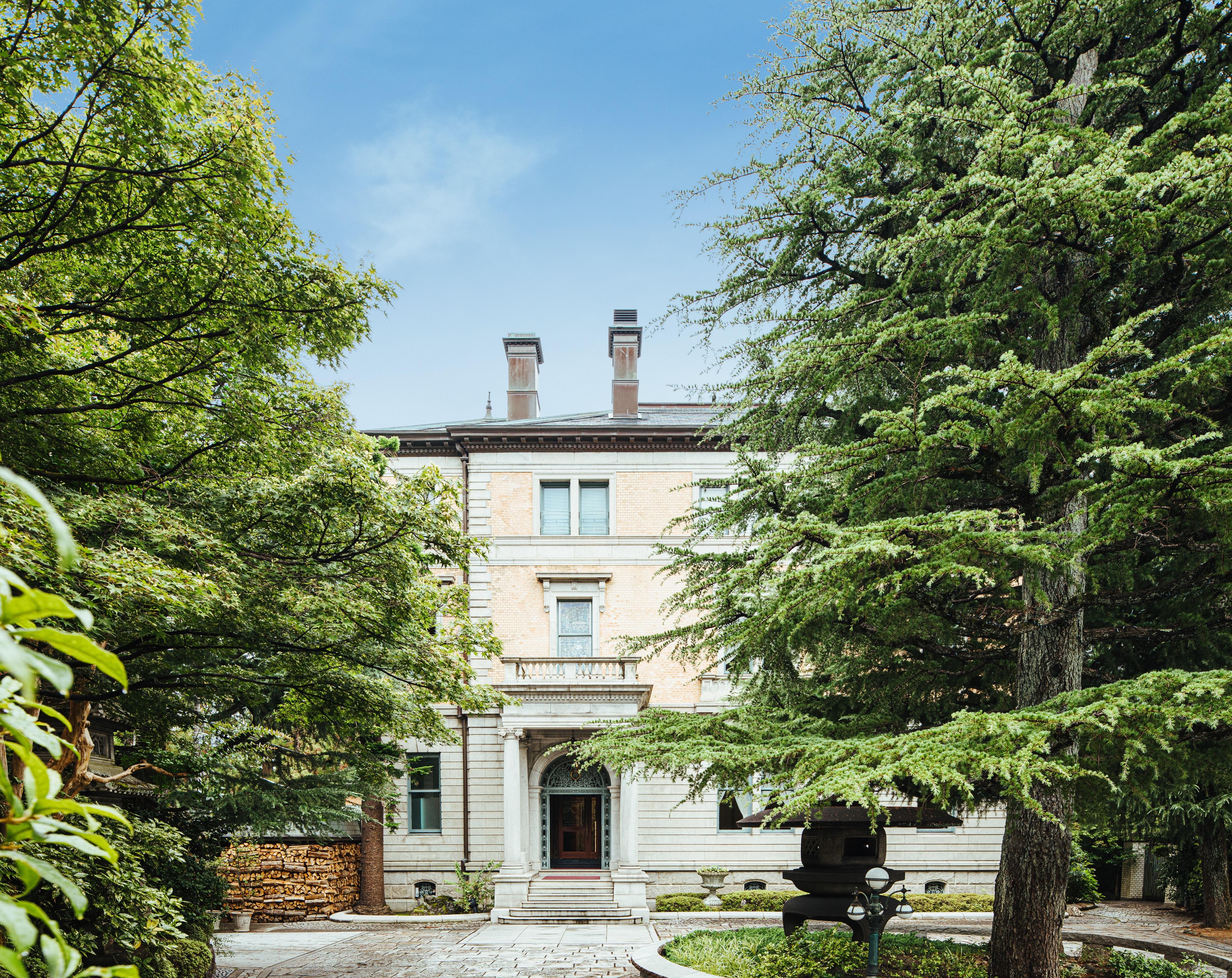 【長楽館】FRENCH LE CHENE ペアディナー食事券＜個室利用＞| 京都 迎賓館 食事券［ ル・シェーヌ フレンチ ディナー コース料理 食事券 2人 美食 グルメ 人気 おすすめ 記念 お祝い ホテル 旅行 観光 食事 ふるさと納税 ］