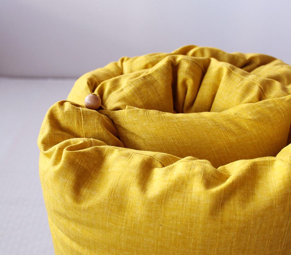 【 洛中高岡屋 】カバータイプごろ寝敷きふとん（ゆったりサイズ・菜の花フローラル）