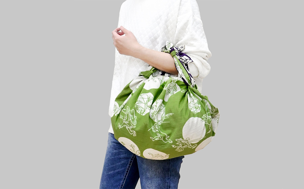 【三陽商事】鳥獣戯画 両面風呂敷 水玉柄(紫×黄緑)［ 京都 風呂敷 ふろしき バッグ 人気 おすすめ エコ おしゃれ 収納 お弁当 和柄 お取り寄せ 通販 送料無料 ふるさと納税 ］