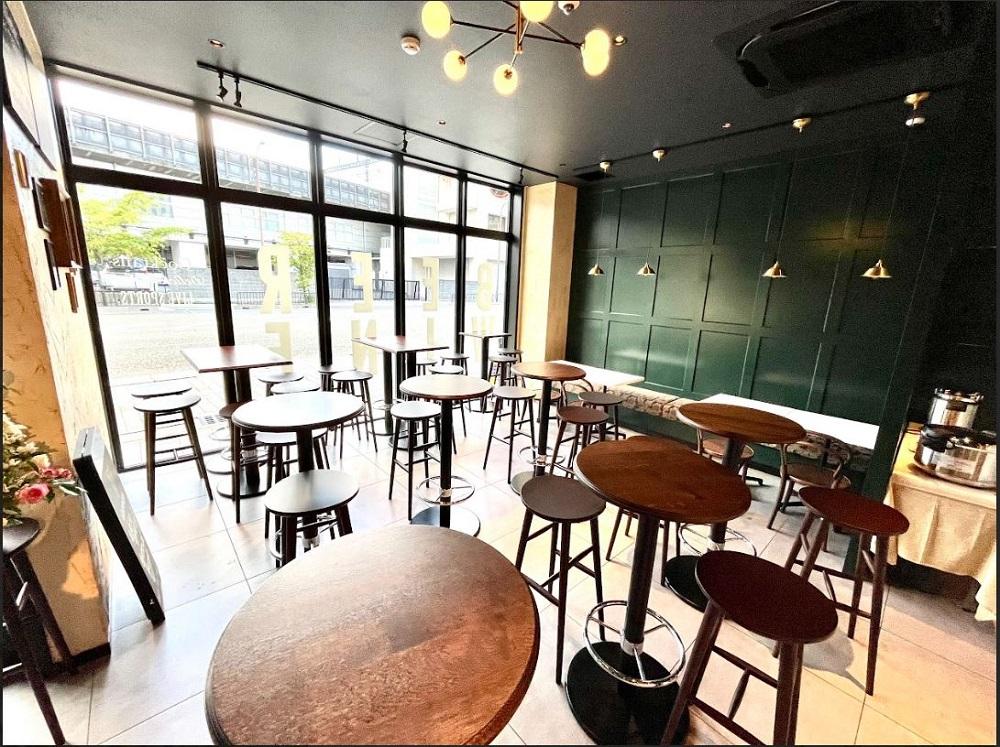 【変なホテルプレミア 京都八条口駅前】1泊朝食付 ペア宿泊券《ツインルーム》 ［ 京都 旅行 宿泊 ホテル 旅館 人気 おすすめ 割引 チケット クーポン トラベル 宿 観光 グルメ ふるさと納税］ 