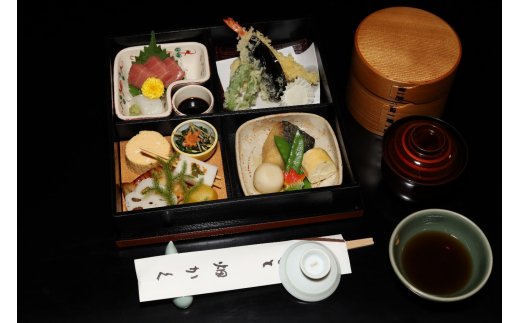 【西陣活性化を応援！】西陣老舗の京料理ペアランチ付き　きもの体験（１名様分）