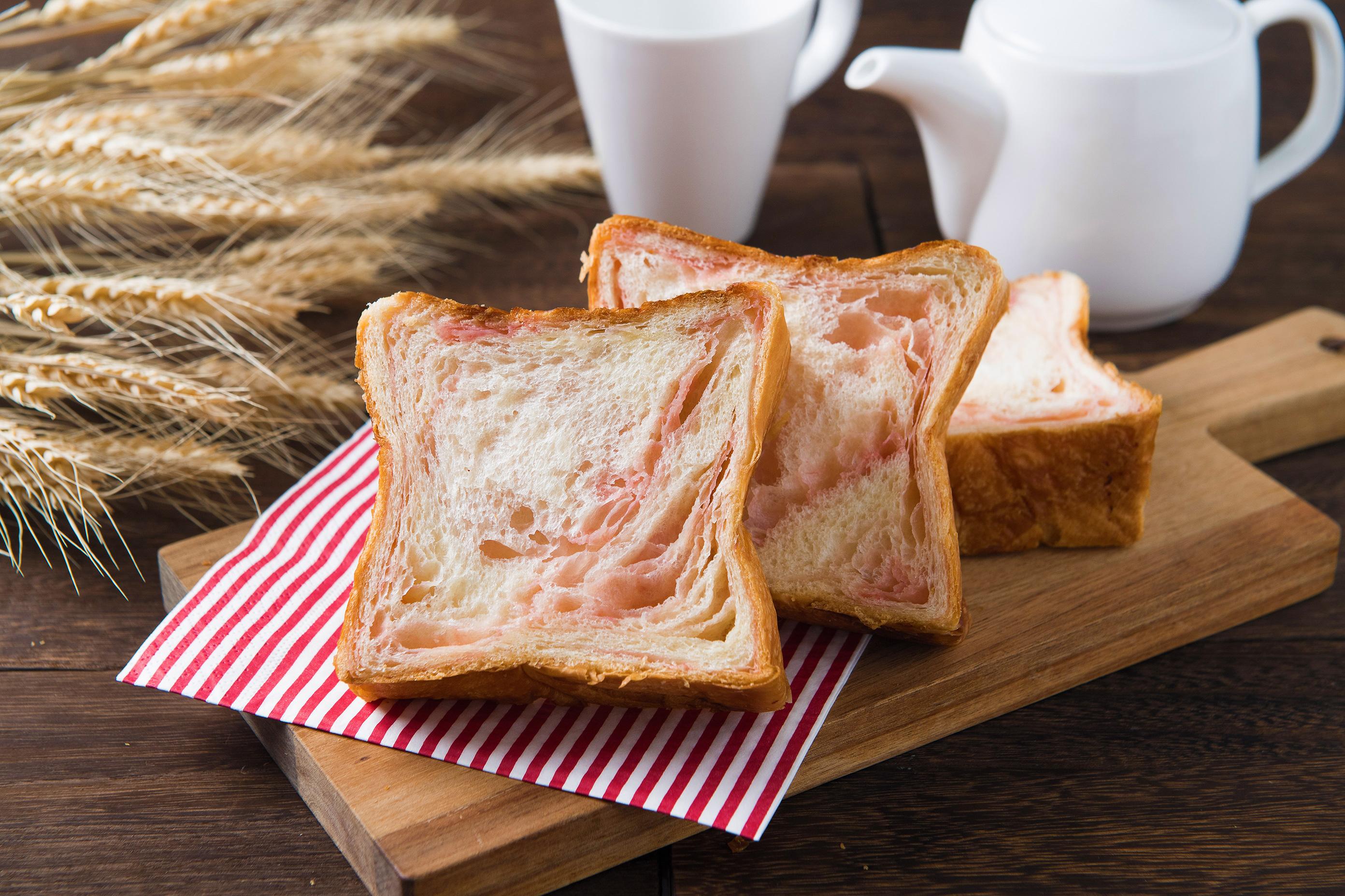 【ANDE】デニッシュ食パン5点セット（ プレーン1斤、メープル・ショコラ―デ・紅茶・ストロベリー各ハーフサイズ）