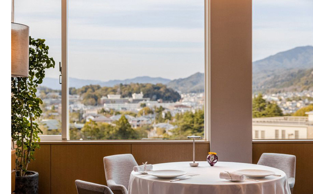 【大丸京都店おすすめ】ウェスティン都ホテル京都 Dominique Bouchet Kyoto Le RESTAURANT ペアディナーチケット｜東山 人気ホテル チケット［ 京都 南禅寺 古都の眺望 ラグジュアリーホテル ペア ディナー 食事券 2人 美食 グルメ 人気 おすすめ 記念 お祝い 旅行 観光 食事 ふるさと納税 ］