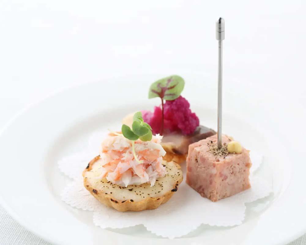 【La mer giki】おまかせランチコースお食事券2名様分（ぐるなびセレクション）