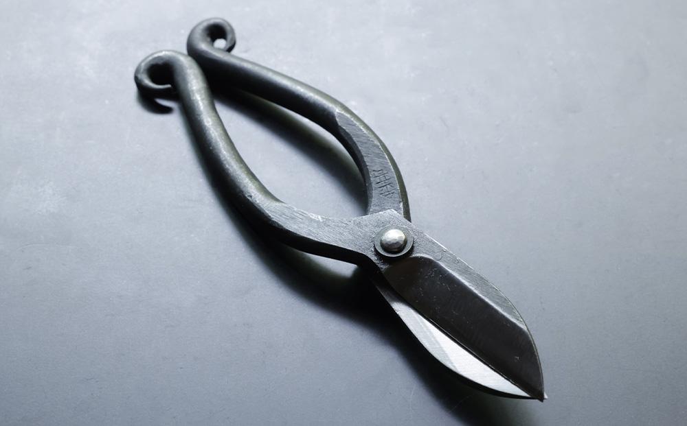 【金高刃物老舗】花鋏 黒打ち（五寸五分）