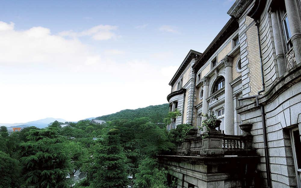 【長楽館】アフタヌーンティー ペアチケット | 明治42年創建 京都の迎賓館 人気 カフェチケット［ 国指定重要文化財 歴史と伝統 英国式 カフェチケット 食事券 2人 優雅なひととき 贅沢 人気 おすすめ 記念 お祝い ホテル 旅行 観光 宿泊 食事 ふるさと納税 ］