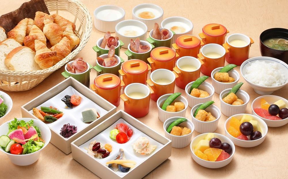 【ザ・プリンス京都宝ヶ池】平休日1泊朝食付 ペア宿泊券《【クラブフロア】ツイン》 ［ 京都 旅行 宿泊 ホテル 旅館 人気 おすすめ 割引 チケット クーポン トラベル 宿 観光 グルメ ふるさと納税 ］