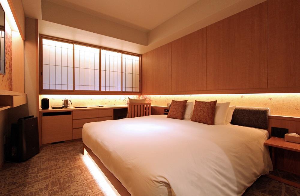 【KAYA 京都 二条城 BWシグネチャーコレクションbyベストウェスタン】平休日1泊朝食付 ペア宿泊券《スタンダードキング》 ［ 京都 旅行 宿泊 ホテル 旅館 人気 おすすめ 割引 チケット クーポン トラベル 宿 観光 グルメ ふるさと納税 ］