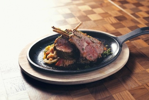 【FORTUNE GARDEN KYOTO】京都の名建築で楽しむフレンチ・ビストロコース ディナーペアチケット