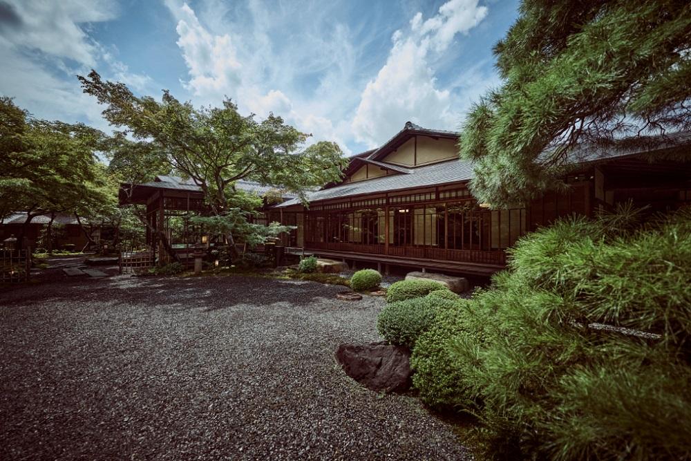 【高台寺 十牛庵】お食事券 昼のコース 2名様｜京都 料亭 ミシュラン掲載 人気店 食事券［ 日本料理 ランチ コース料理 食事券 2人 美食 グルメ 人気 おすすめ 記念 お祝い 旅行 観光 食事 ふるさと納税 ］