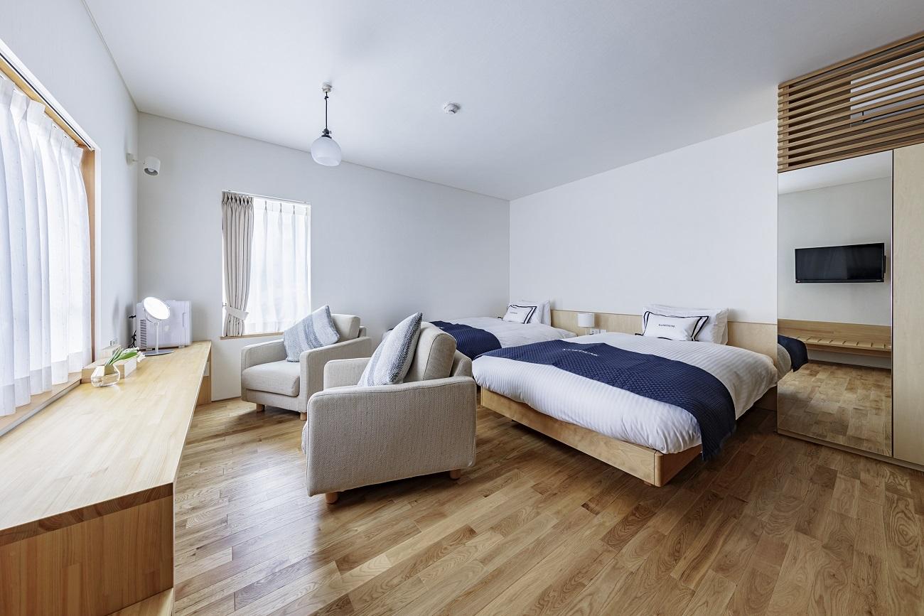 【高島屋選定品】〈宿坊KANETSUNE〉宿坊・食堂貸切１泊＜一組限定一棟貸し宿坊 ５名まで＞ 朝夕食 無し オプション 香道三品大枝流・香道聞香/お手前体験