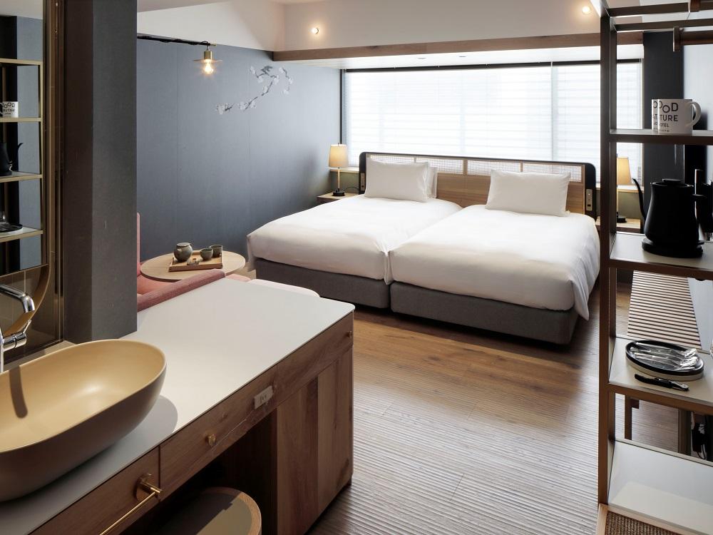 ãGOOD NATURE HOTEL KYOTOãå¹³äŒæ¥1æ³æé£ä»ãã¢å®¿æ³åžãã¹ãŒããªã¢ãã€ã³ãïŒã°ãã ãã€ãã£ãŒ ããã« ãã§ãŠãïŒïŒ» äº¬éœ æ
è¡ å®¿æ³ ããã« æ
通 äººæ° ãããã å²åŒ ãã±ãã ã¯ãŒã㳠芳å
ãã©ã㫠宿 ãµãããšçŽçš 