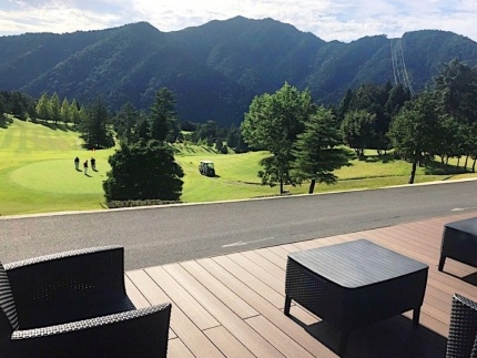 【京都大原パブリックコース】何曜日でもご利用可能！ゴルフプレー代金やレストランで利用できる！15,000円ご利用券（1,000円×15枚）