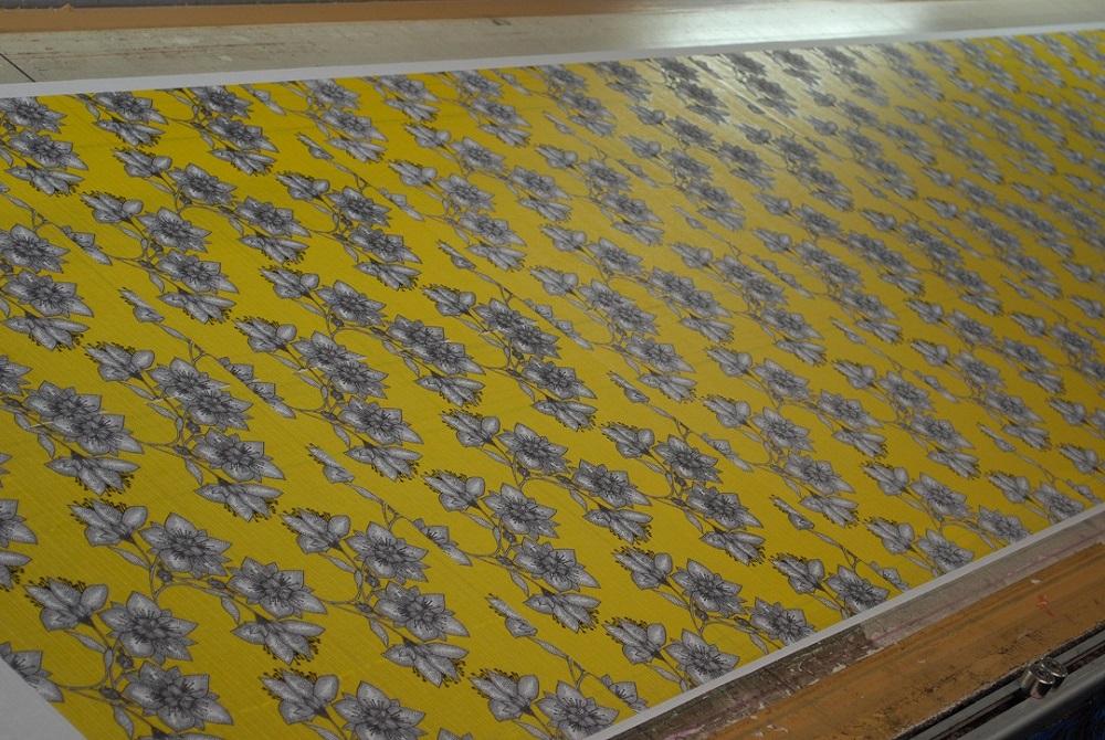 【丸和商業】コトノワの風呂敷（ミリヤ）・TSUNAGUハンド（ホワイト）セット