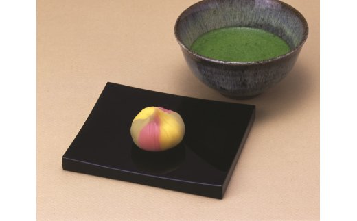 【西陣活性化を応援！】西陣老舗の和菓子ペア喫茶付き　きもの体験（１名様分）