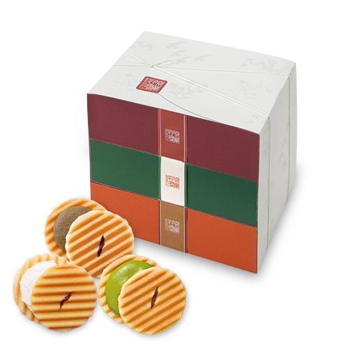 ＜定期便・年4回＞ 【鼓月】姫千寿せんべい三段箱（シュガークリーム・有機抹茶・有機ほうじ茶）各12枚入　［ 京都 老舗 和菓子 千寿せんべい 有名店 人気 おすすめ お菓子 スイーツ お取り寄せ 通販 ギフト プレゼント 贈答 送料無料 ふるさと納税 ］