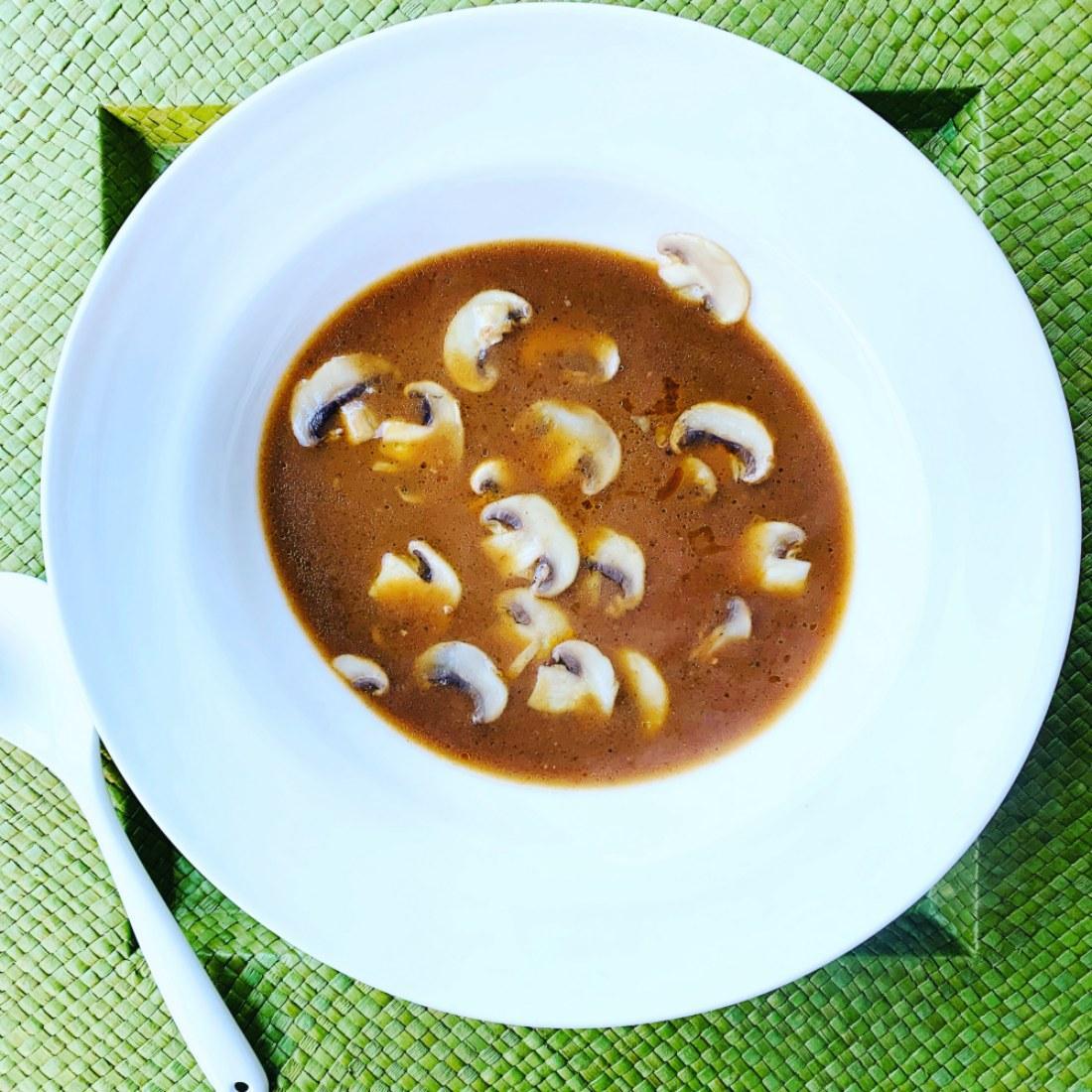 ã京éœããã ããçŽ æã®å³åãã¿ãŒãžã¥ã¹ãŒã ã¿ããã¿ 20è¢ã»ãã (200g x 20 ) äº¬éœ ã¹ãŒãå°éåº ç°¡åæç æç éè äººæ° ãããã ã¹ãŒã é²çœ æç ãã¿ãŒãžã¥ å³å ãåãå¯ã é販 éæç¡æ ãµãããšçŽçš 