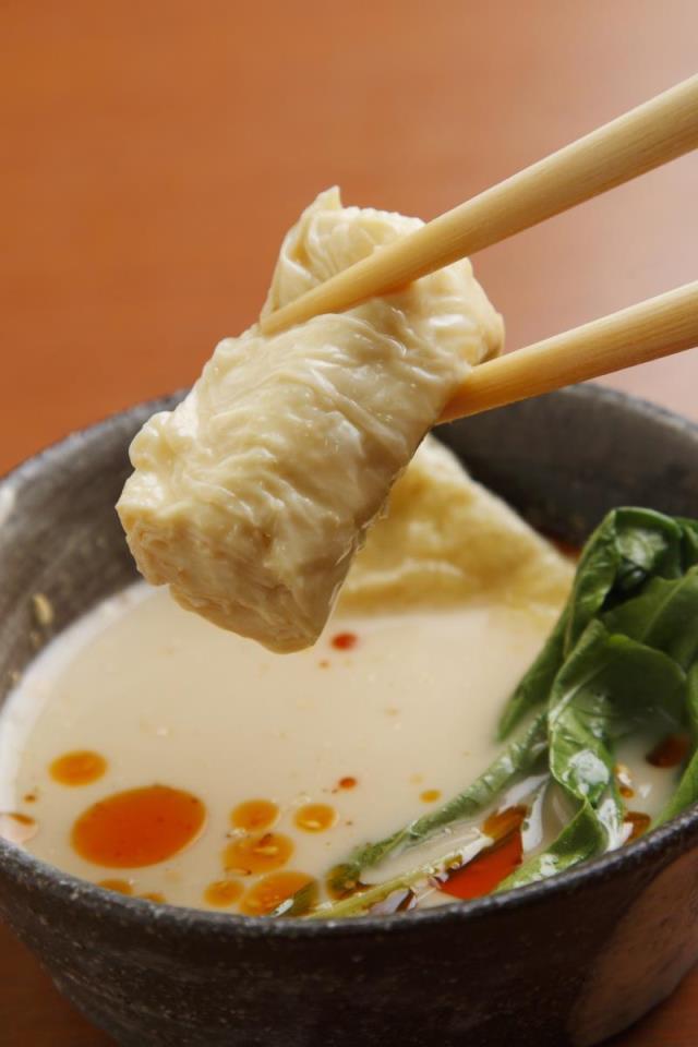 ãå±±ç°è£œæ²¹ãããŸããæ²¹ïŒ» äº¬éœ äº¬éœçºããŸäžç ã©ãŒæ²¹ äººæ° ãããã ãåãå¯ã ã㟠ããŸæ²¹ ããã³ãã¢ã³ã 