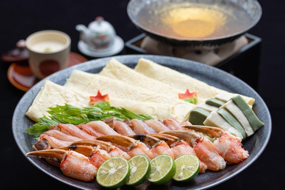 【京湯葉 ゆば庄】京湯葉と蟹のしゃぶ鍋三段セット｜京都 グルメ しゃぶしゃぶ 海鮮 鍋 人気セット[ 老舗 名店 湯葉 京湯葉 お鍋 おいしい おすすめ 人気 お取り寄せ 通販 送料無料 ] 