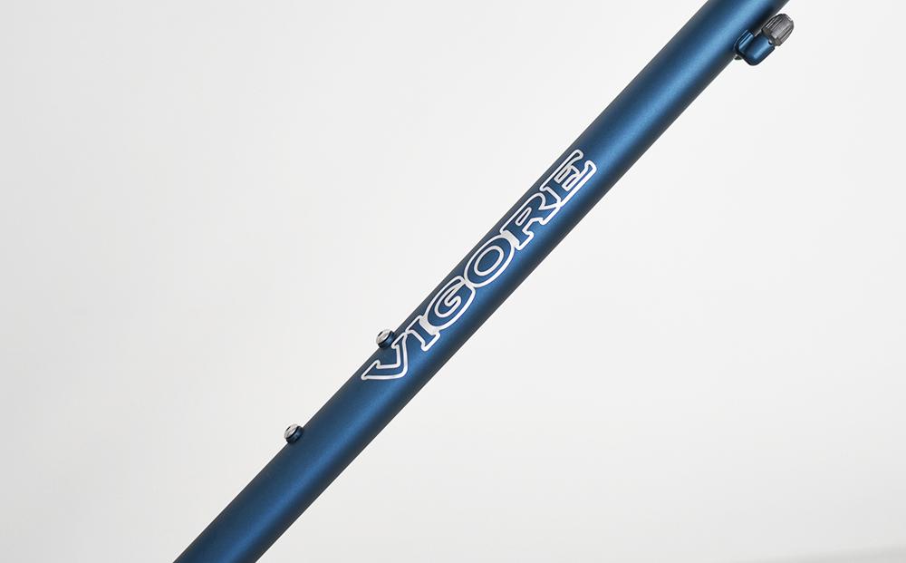 【VIGORE】ラグ付きハンドメイド ロードバイク「70next」(フレーム＆フォーク）［ 京都 ビゴーレ 自転車 シティサイクル 人気 おすすめ スポーツ アウトドア ツーリング ブランド メーカー ふるさと納税  ］ 