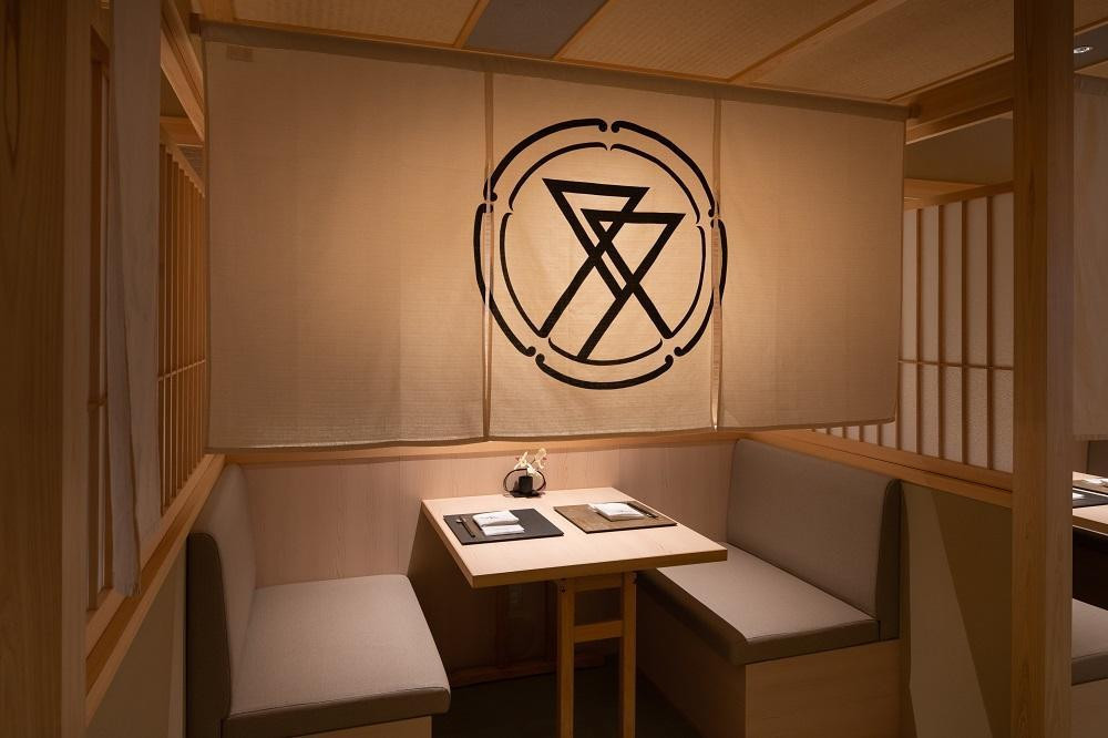 縲宣ォ伜ウカ螻矩∈螳壼刀縲托シ弋HE JUNEI HOTEL 莠ャ驛スシ 2蜷肴ァ倥#螳ソ豕雁虻 シ懷、輔サ譛晞」滉サ倥″シ橸シサ 莠ャ驛ス 譌陦 螳ソ豕 繝帙ユ繝ォ 譌鬢ィ 莠コ豌 縺翫☆縺吶a 蜑イ蠑 繝√こ繝繝 繧ッ繝シ繝昴Φ 隕ウ蜈 繝医Λ繝吶Ν 螳ソ シス