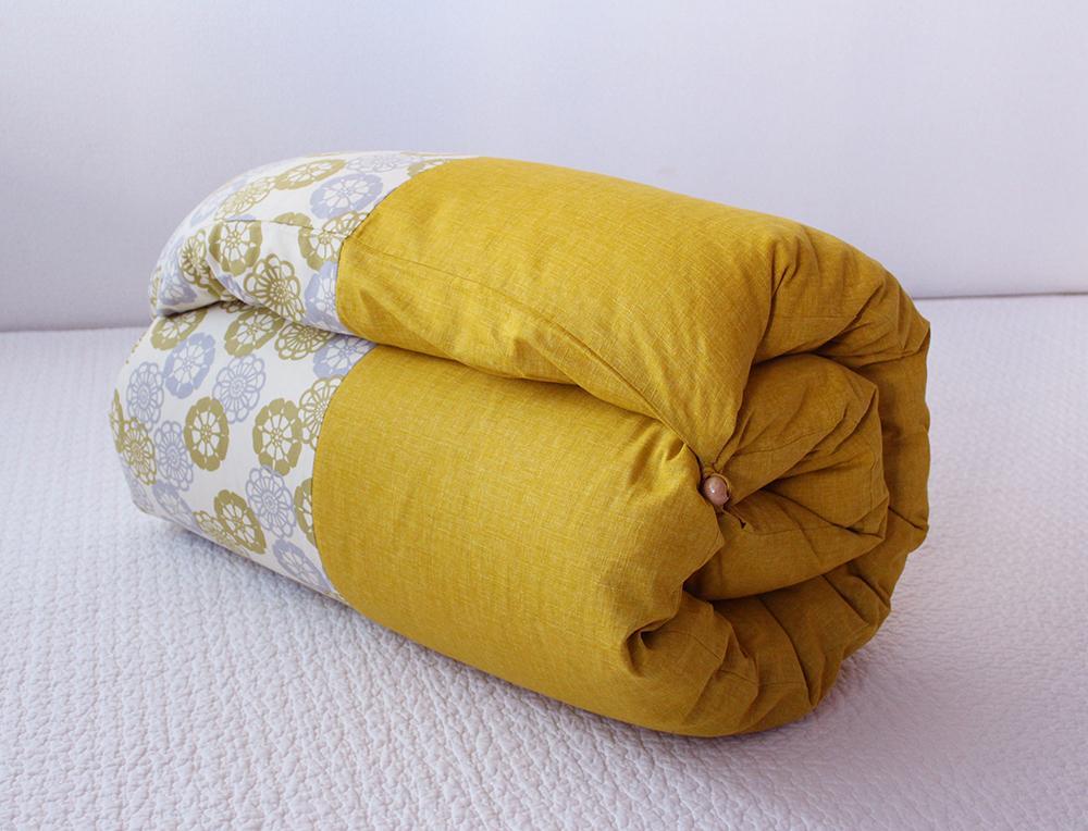 【 洛中高岡屋 】カバータイプごろ寝敷きふとん（ゆったりサイズ・菜の花フローラル）