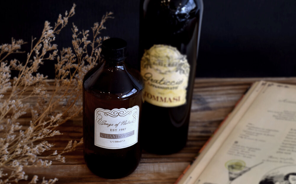 【アート・ラボ】Songs of Nature カラフェディフューザー＜ロゼワイン＞500ml スティック6本付き｜京都 フレグランスメーカー ディフューザー 人気［ ルームフレグランス リードディフューザー フレグランスオイル スティック 人気 おすすめ おしゃれ ギフト プレゼント お取り寄せ 通販 送料無料 ふるさと納税 ］