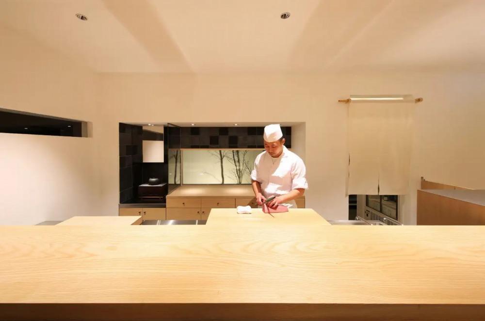 【日本料理 藤井】夜会席B 食事券2名様（ぐるなびセレクション）