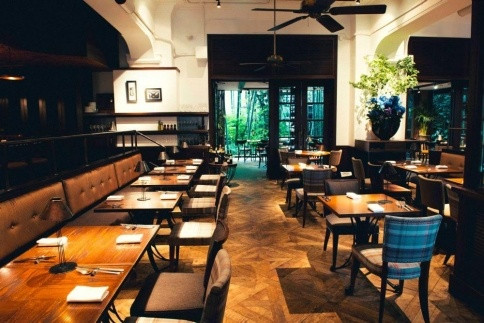 【高島屋選定品】＜FORTUNE GARDEN KYOTO＞京都の名建築で楽しむフレンチ・ビストロコース ディナーペアチケット｜京都 フレンチ 人気 食事券 [ フォーチュンガーデン京都 島津製作所旧本社ビル フレンチ ビストロ ディナー レストラン 人気 おすすめ グルメ 記念 ご褒美 記念日 お祝いチケット 送料無料 ふるさと納税 ]