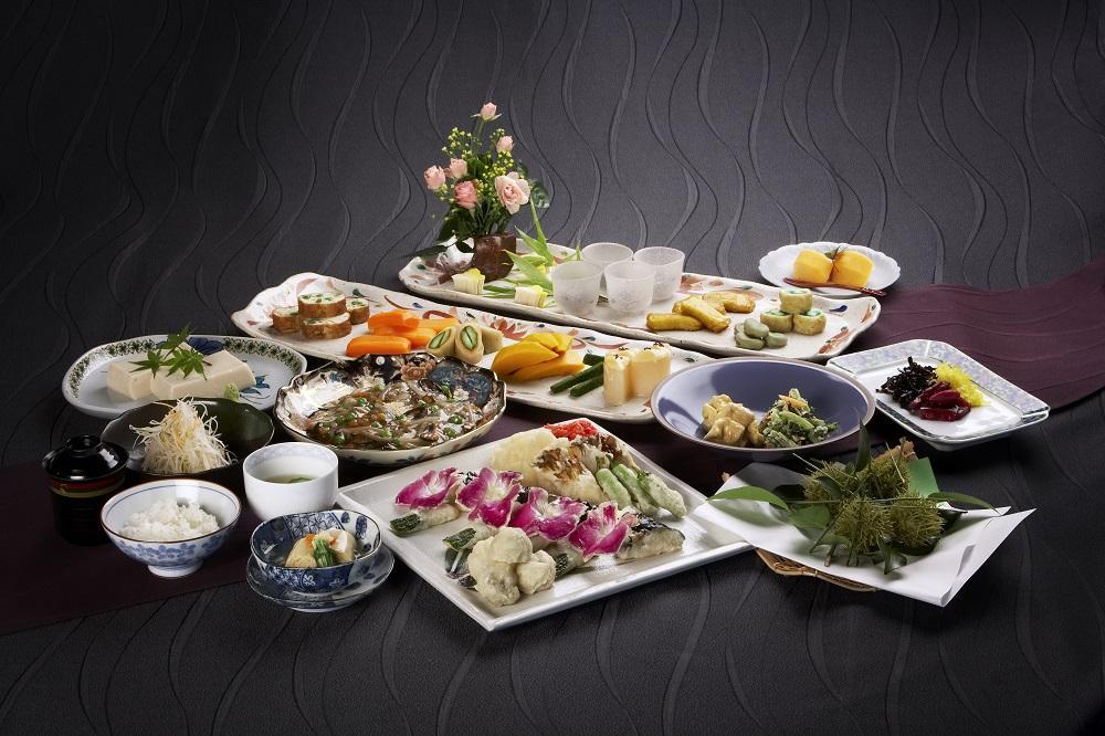 【閑臥庵】京懐石普茶料理 紫膳  ペアランチお食事券［ 京都 京料理 食事 ランチ 人気 おすすめ 老舗 グルメ チケット 割引 ］